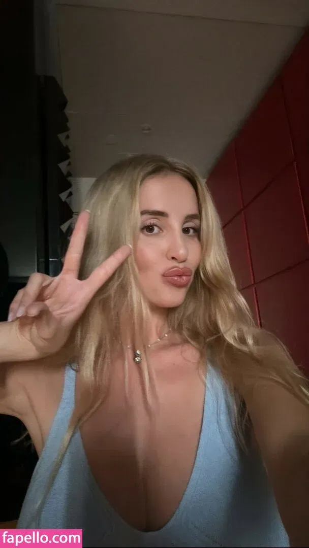 Maria Arreghini Onlyfans Photo Gallery 