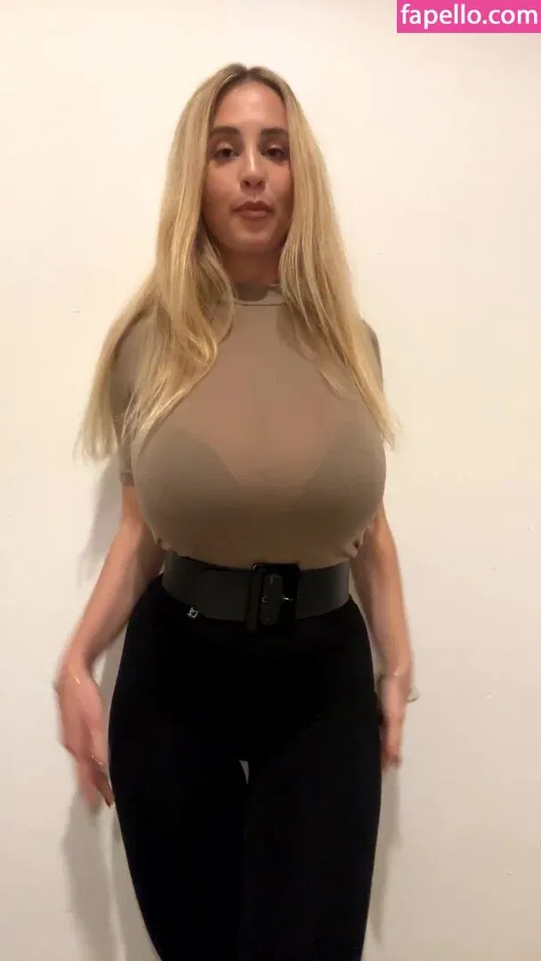 Maria Arreghini Onlyfans Photo Gallery 