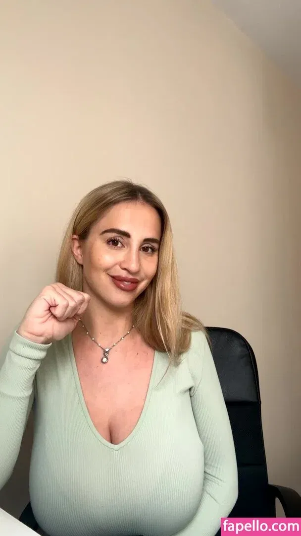 Maria Arreghini Onlyfans Photo Gallery 