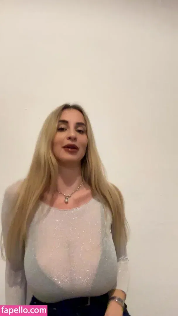 Maria Arreghini Onlyfans Photo Gallery 