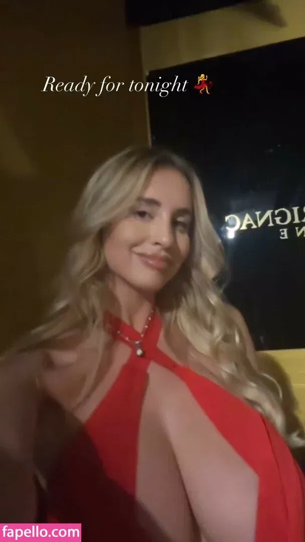 Maria Arreghini Onlyfans Photo Gallery 