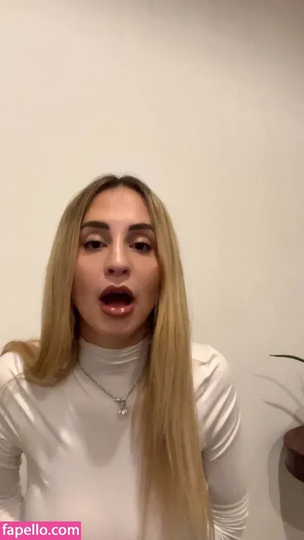 Maria Arreghini Onlyfans Photo Gallery 