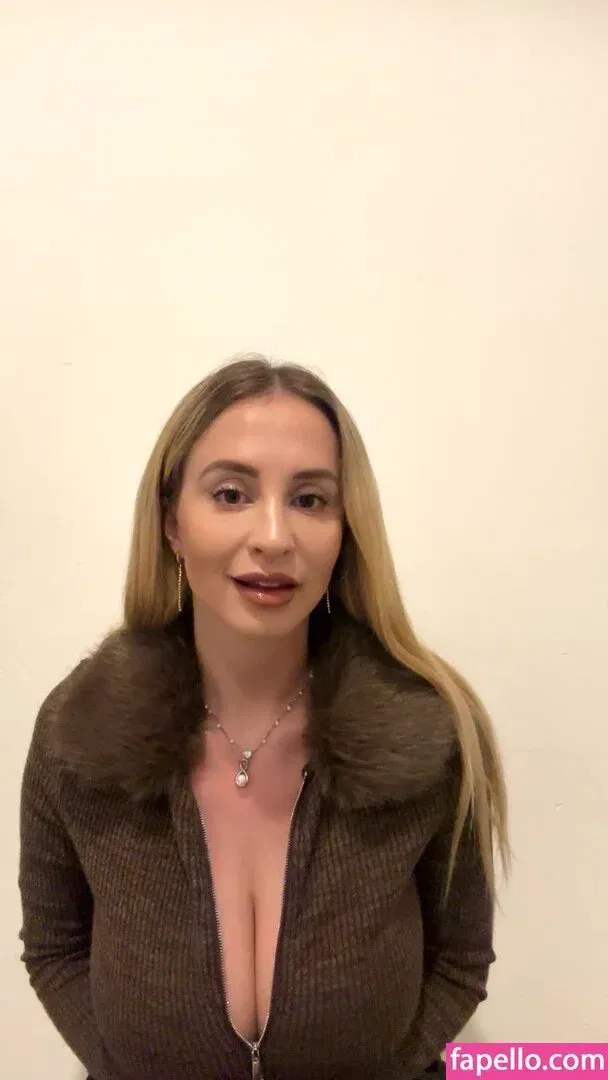 Maria Arreghini Onlyfans Photo Gallery 