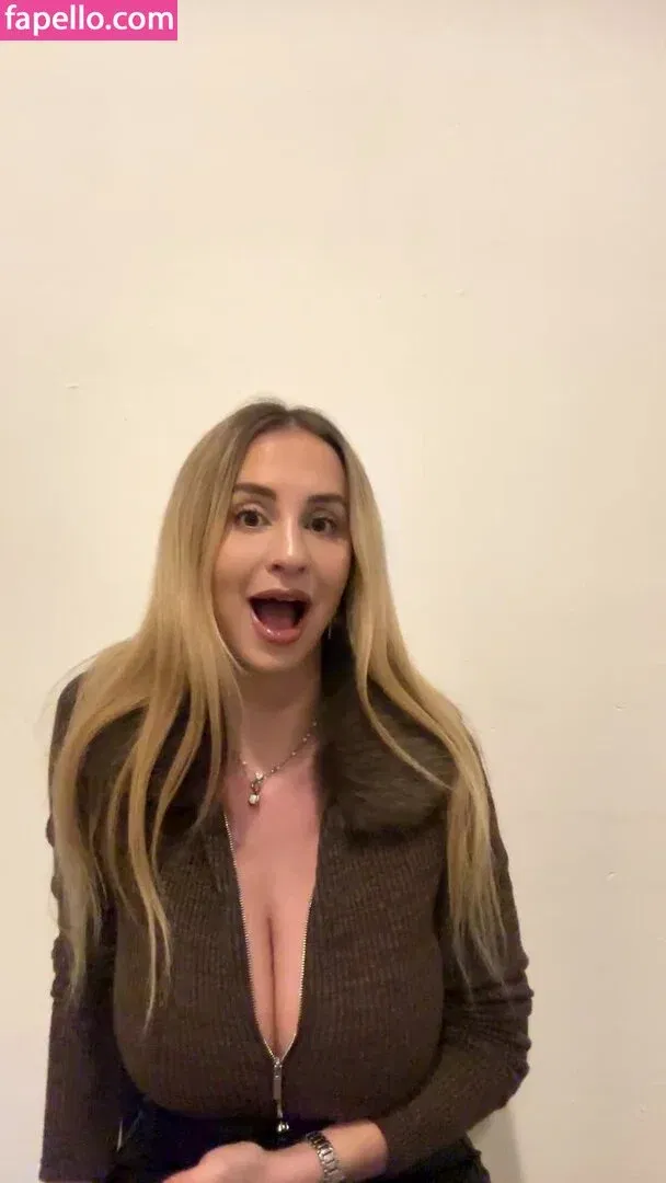 Maria Arreghini Onlyfans Photo Gallery 