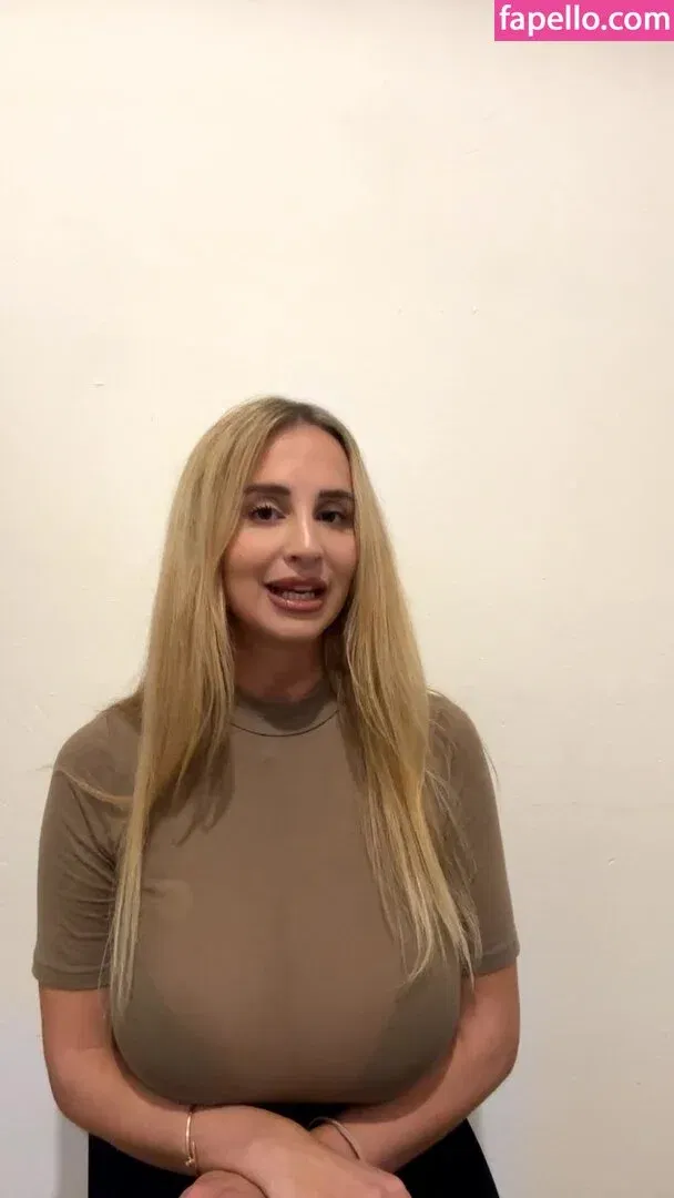 Maria Arreghini Onlyfans Photo Gallery 