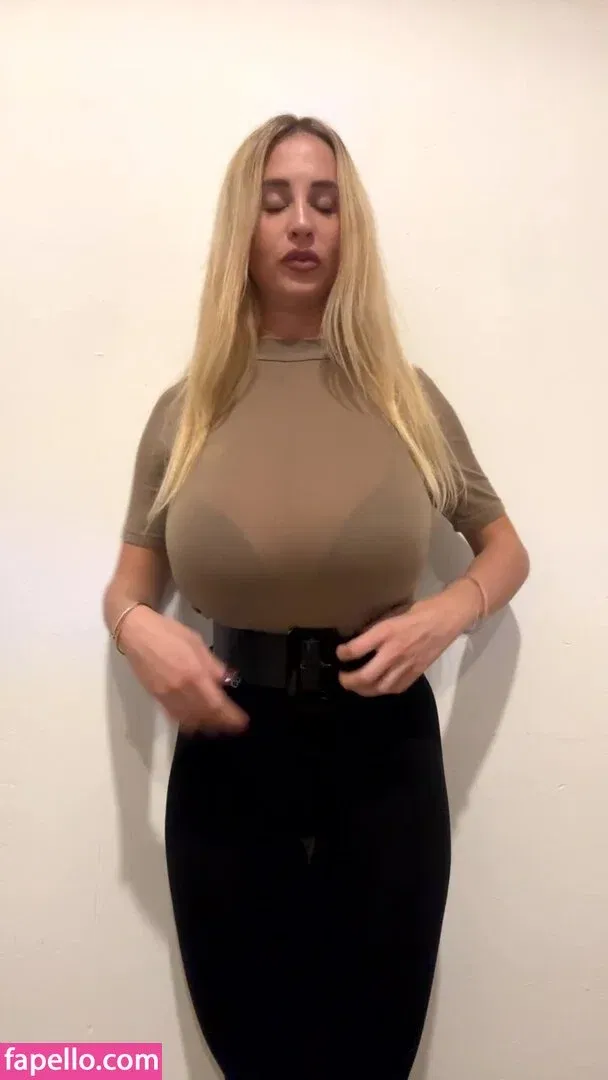 Maria Arreghini Onlyfans Photo Gallery 