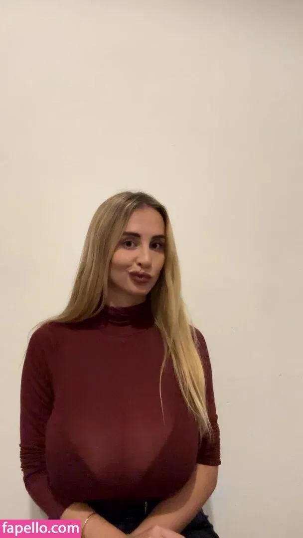 Maria Arreghini Onlyfans Photo Gallery 