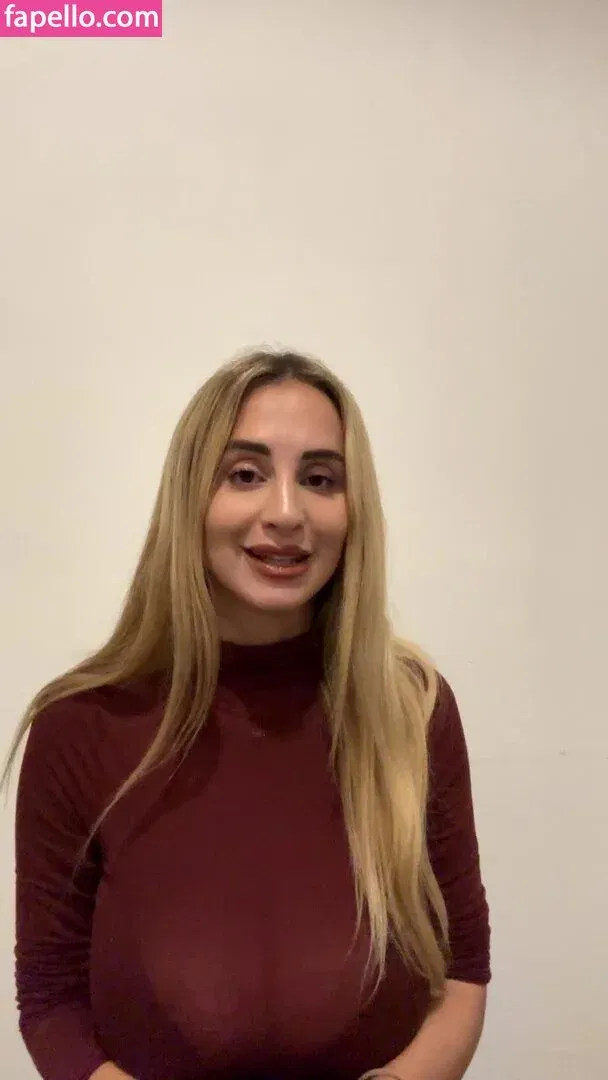 Maria Arreghini Onlyfans Photo Gallery 