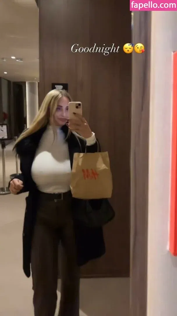 Maria Arreghini Onlyfans Photo Gallery 