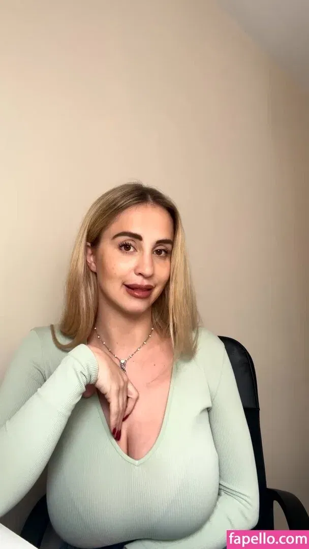 Maria Arreghini Onlyfans Photo Gallery 