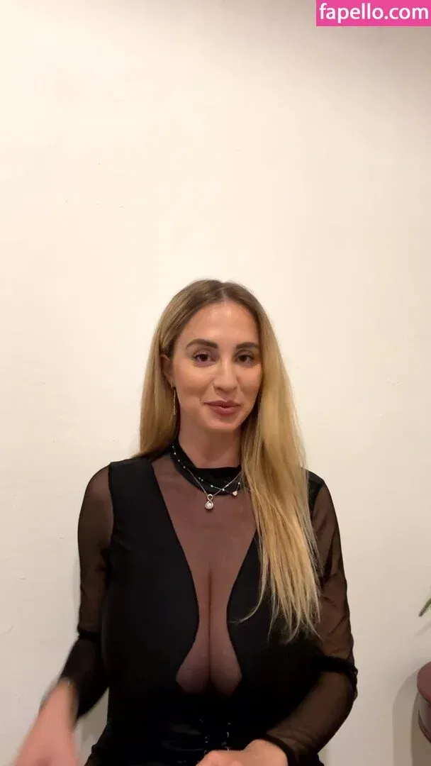 Maria Arreghini Onlyfans Photo Gallery 