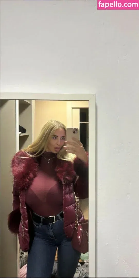 Maria Arreghini Onlyfans Photo Gallery 