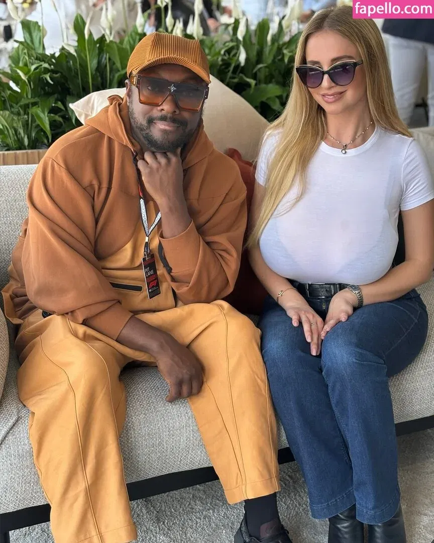 Maria Arreghini Onlyfans Photo Gallery 