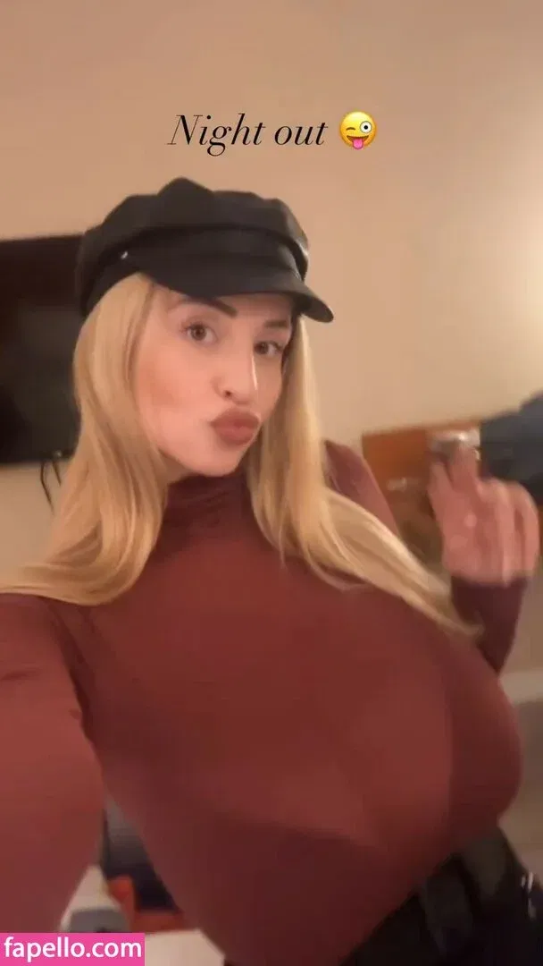 Maria Arreghini Onlyfans Photo Gallery 