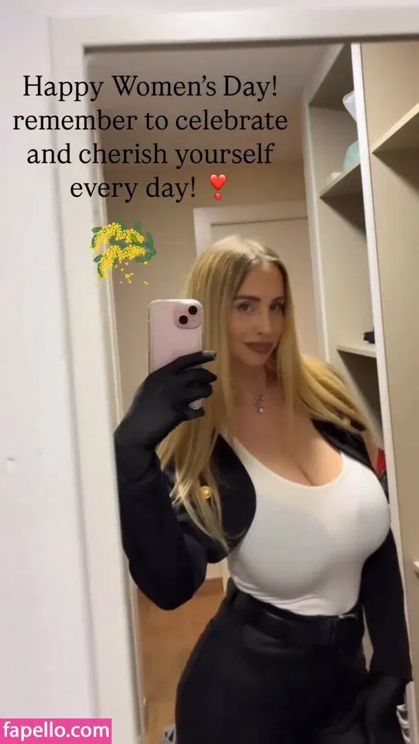 Maria Arreghini Onlyfans Photo Gallery 