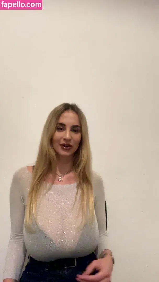 Maria Arreghini Onlyfans Photo Gallery 