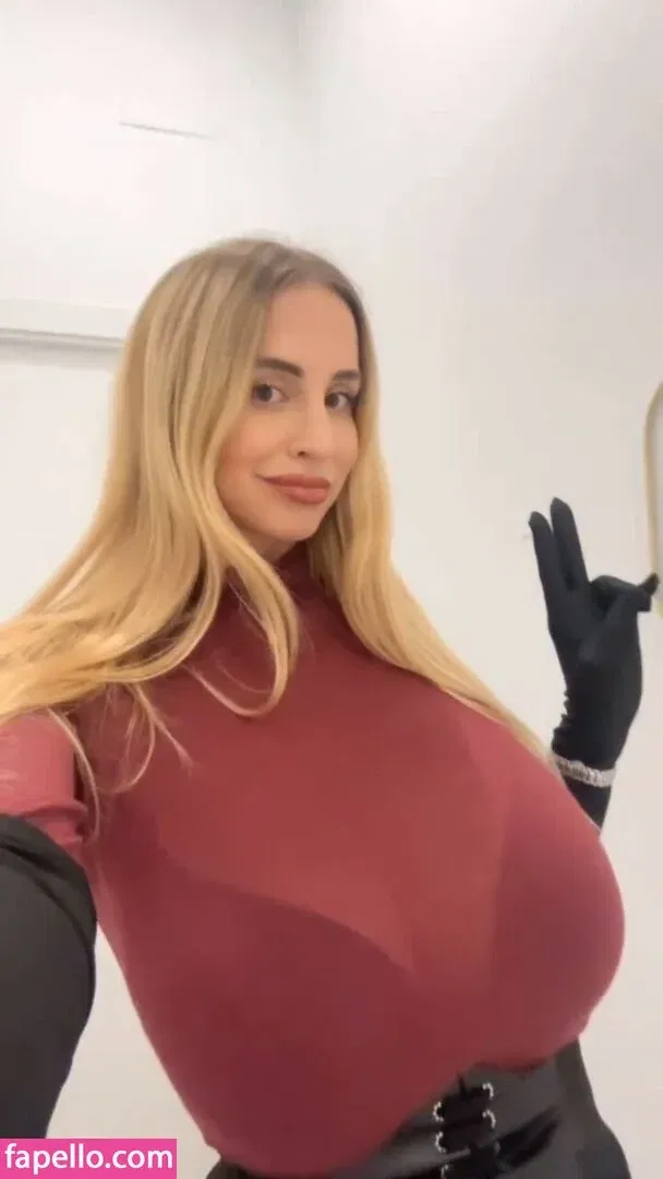 Maria Arreghini Onlyfans Photo Gallery 