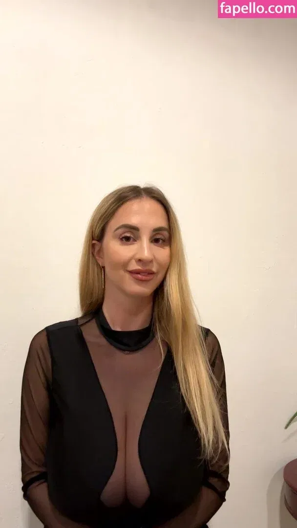 Maria Arreghini Onlyfans Photo Gallery 