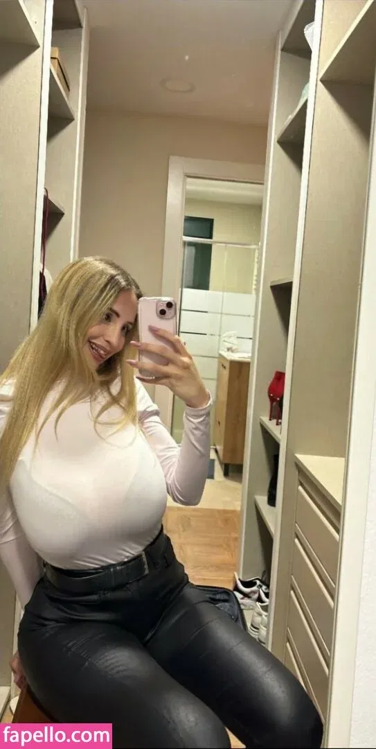 Maria Arreghini Onlyfans Photo Gallery 