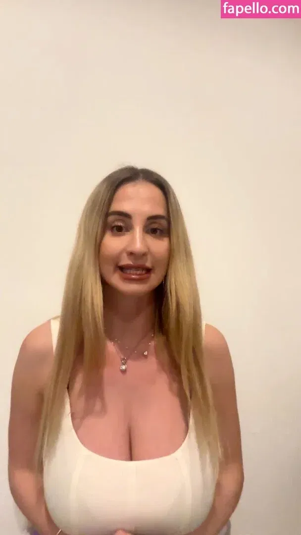 Maria Arreghini Onlyfans Photo Gallery 