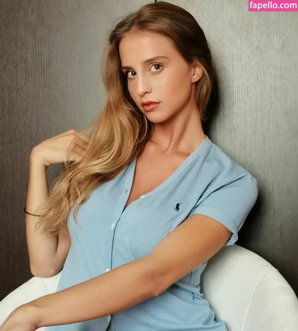 Maria Arreghini Onlyfans Photo Gallery 