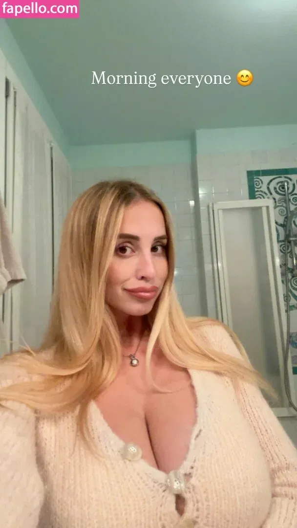 Maria Arreghini Onlyfans Photo Gallery 