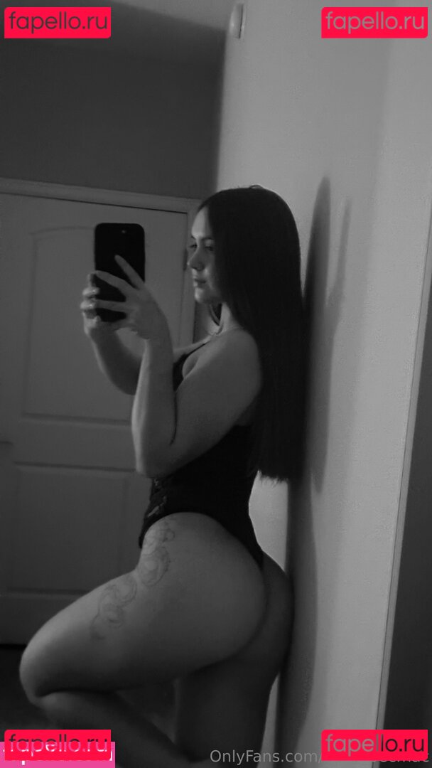 Nelly Becmac Nude Onlyfans Photo 16