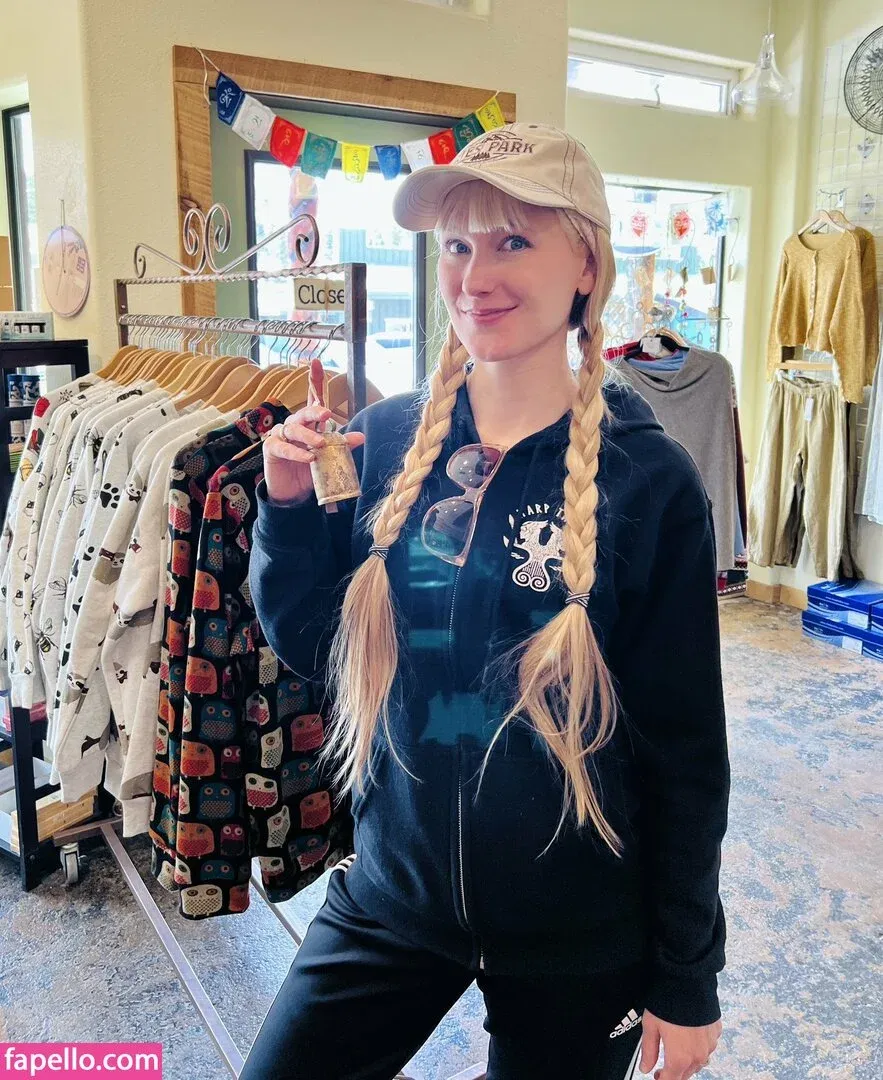 Camille And Kennerly Onlyfans Photo Gallery 