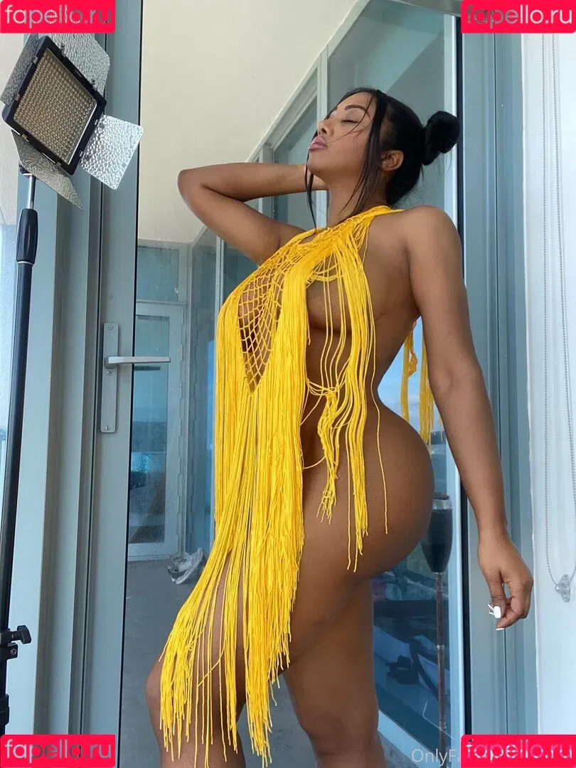 britliv Onlyfans Photo Gallery 