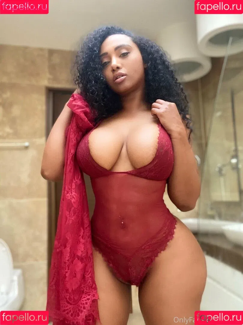 britliv Onlyfans Photo Gallery 
