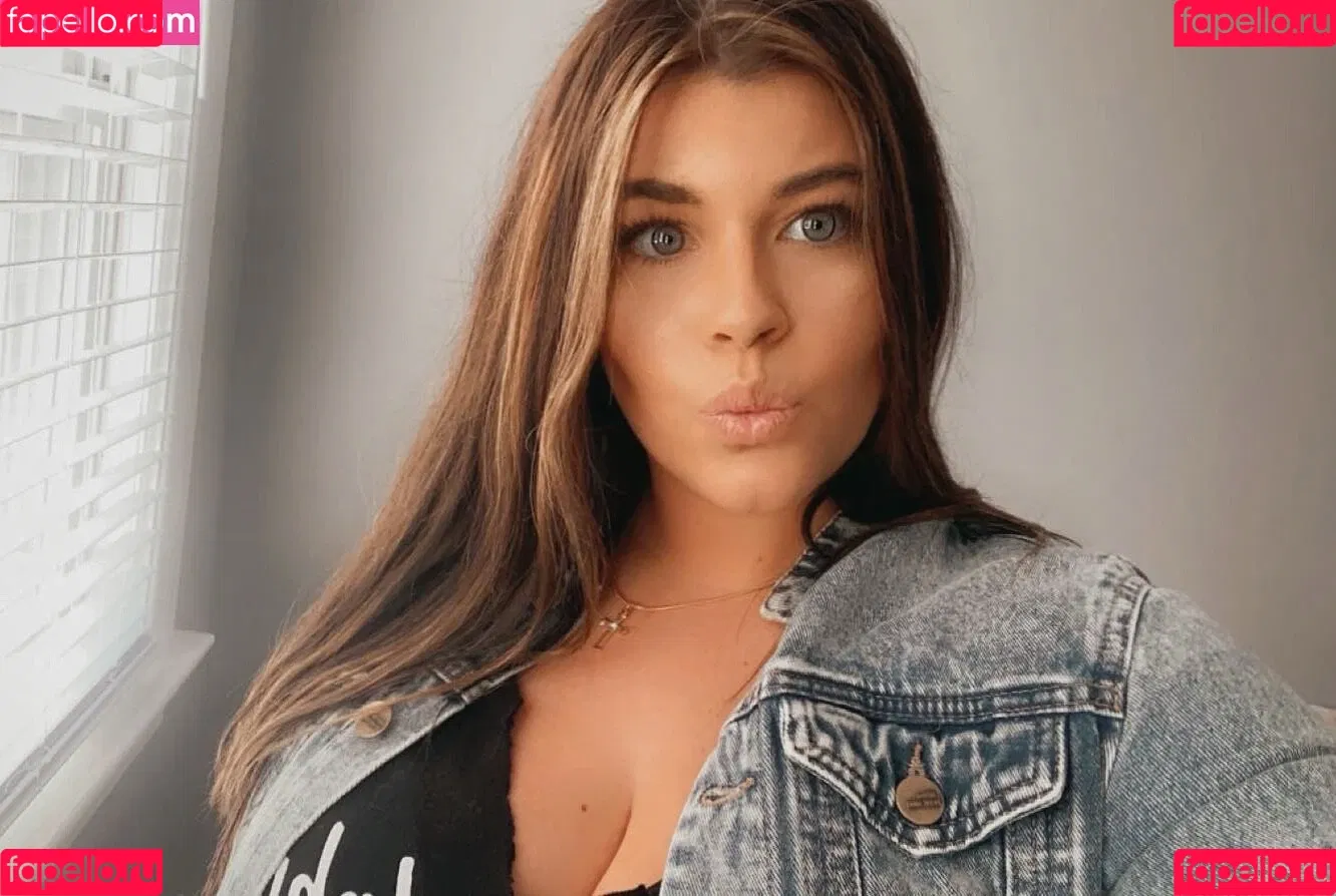 Angie Onlyfans Photo Gallery 