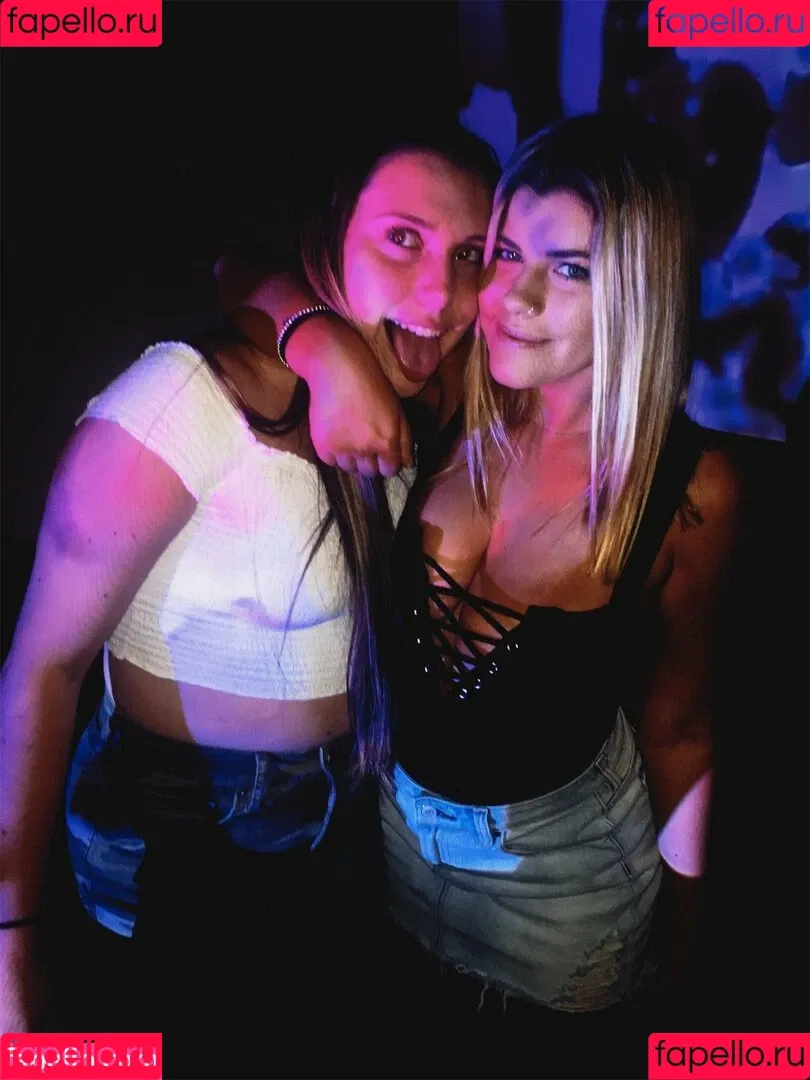 Angie Onlyfans Photo Gallery 