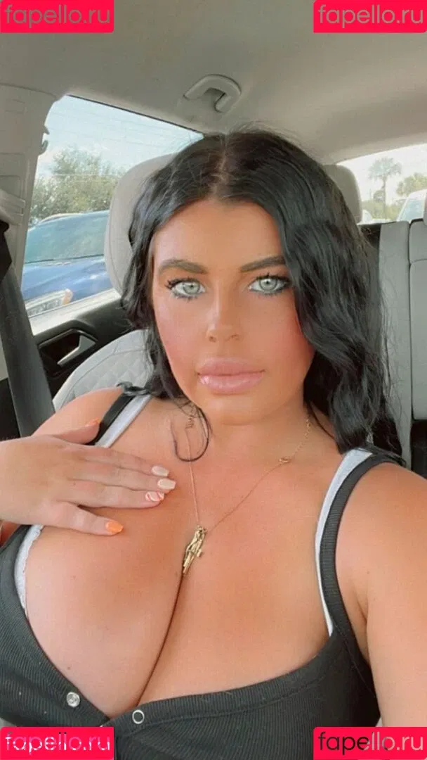 Angie Onlyfans Photo Gallery 