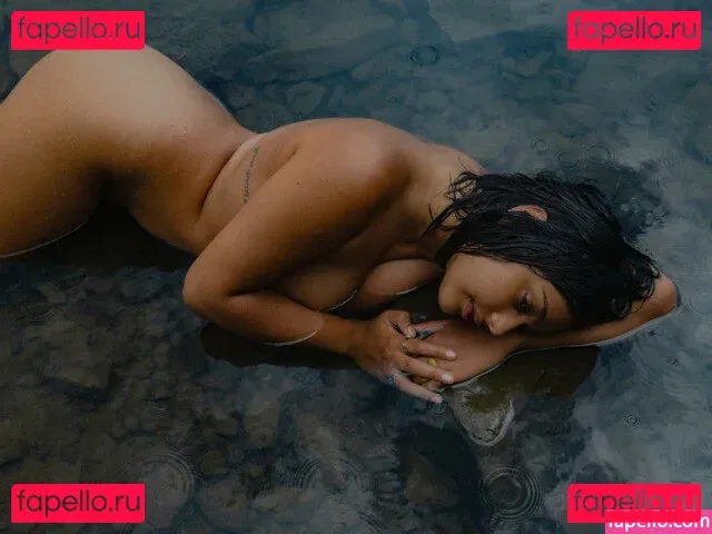 Angie Onlyfans Photo Gallery 