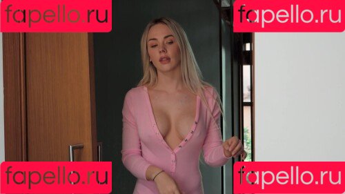 Angie Onlyfans Photo Gallery 