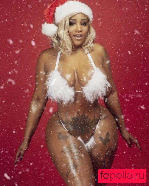 MsNikiarenee Nude Onlyfans Photo 38