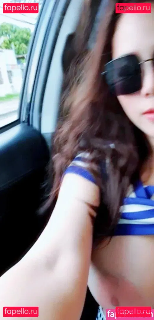 milicodot.22 Onlyfans Photo Gallery 