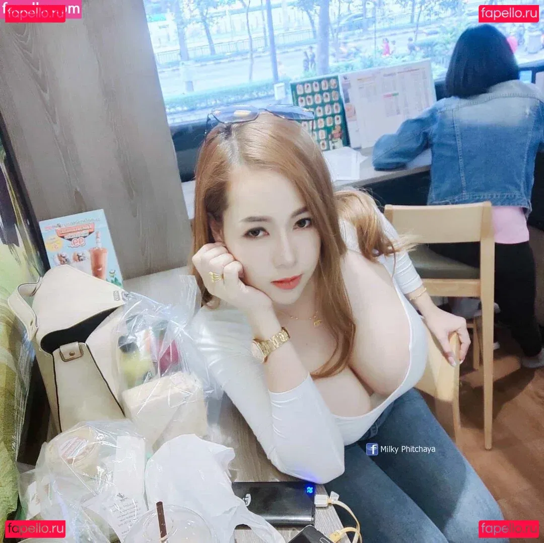 milicodot.22 Onlyfans Photo Gallery 