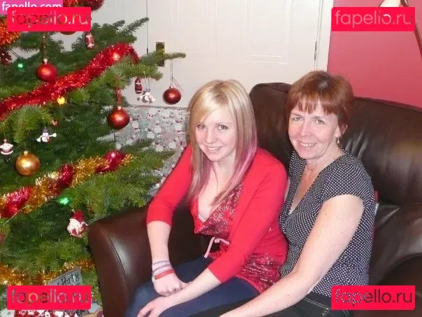 Katy Yardley Onlyfans Photo Gallery 