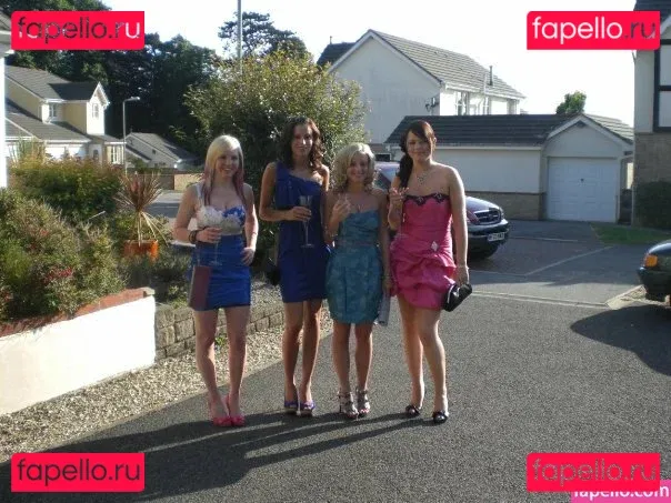 Katy Yardley Onlyfans Photo Gallery 