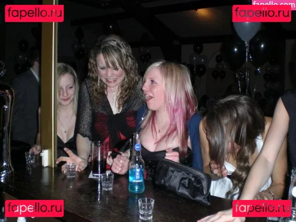 Katy Yardley Onlyfans Photo Gallery 