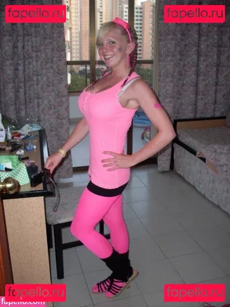 Katy Yardley Onlyfans Photo Gallery 