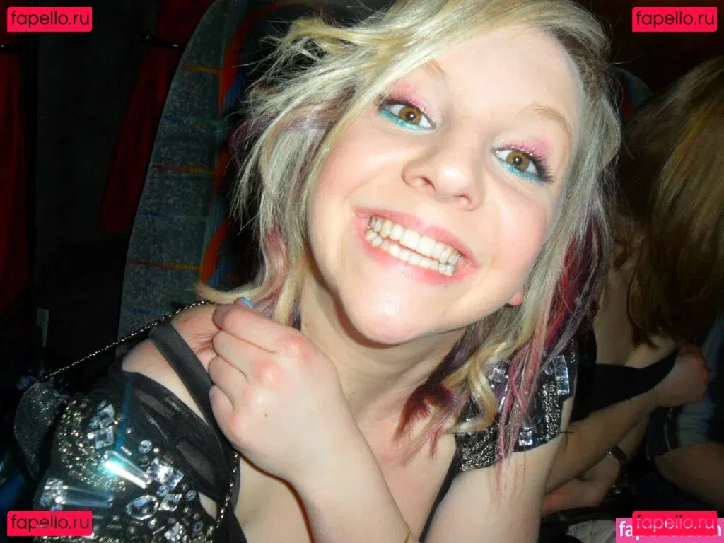 Katy Yardley Onlyfans Photo Gallery 