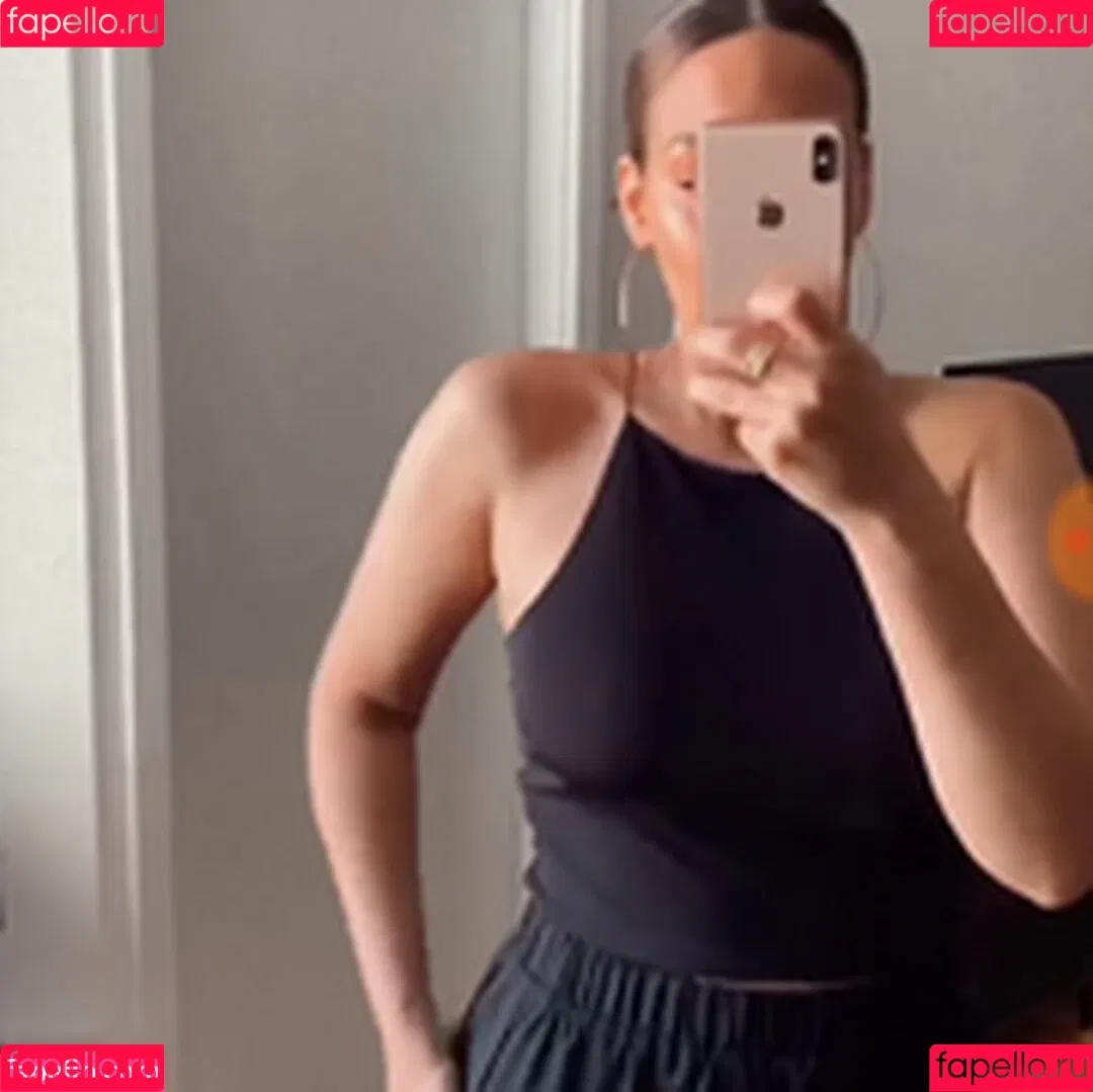 Lamiya Slimani Onlyfans Photo Gallery 
