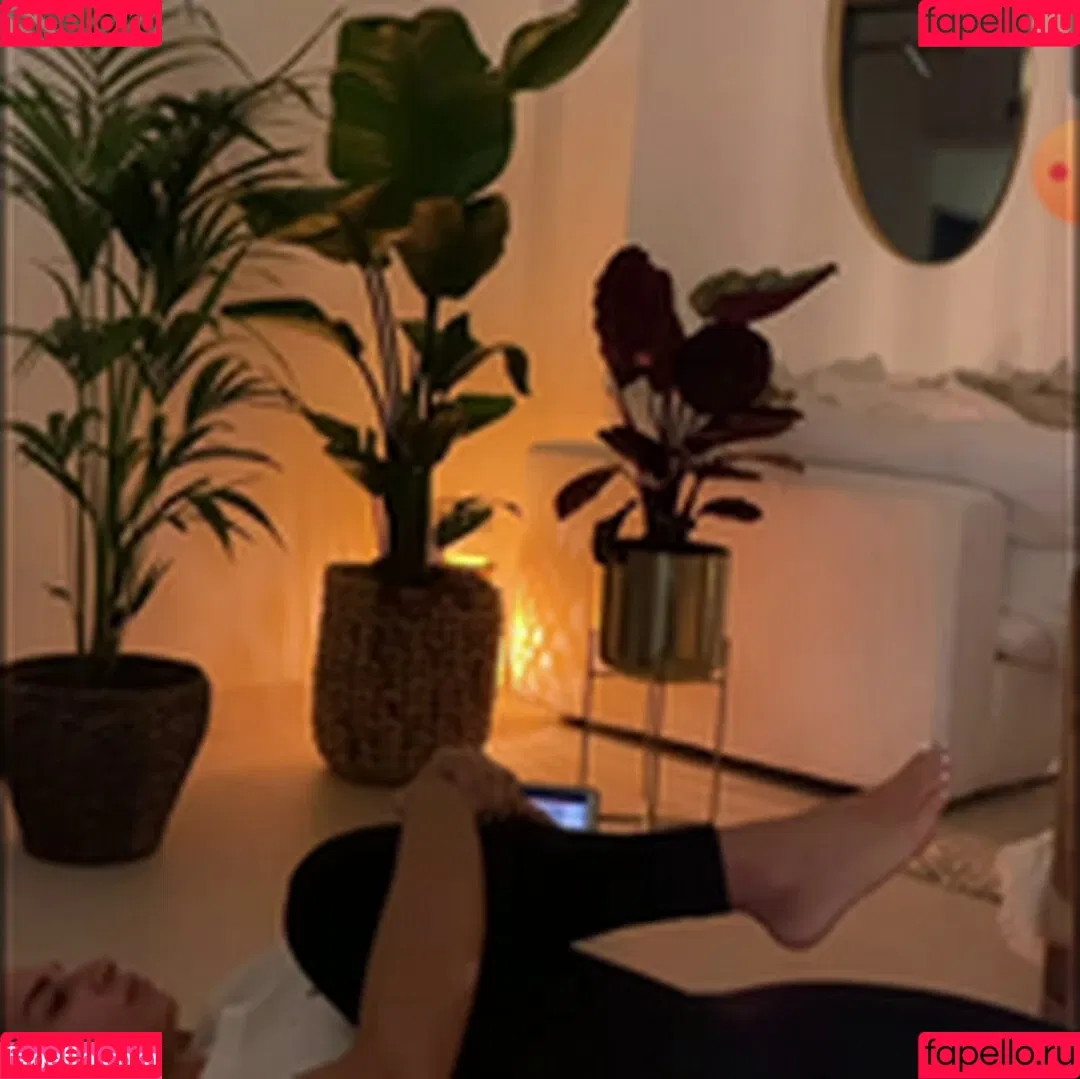 Lamiya Slimani Onlyfans Photo Gallery 