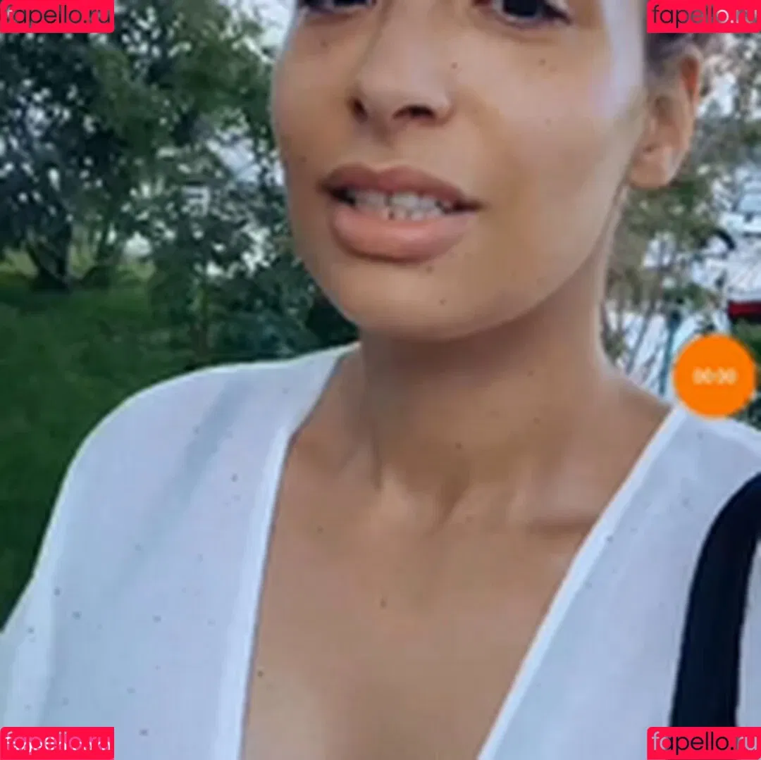 Lamiya Slimani Onlyfans Photo Gallery 