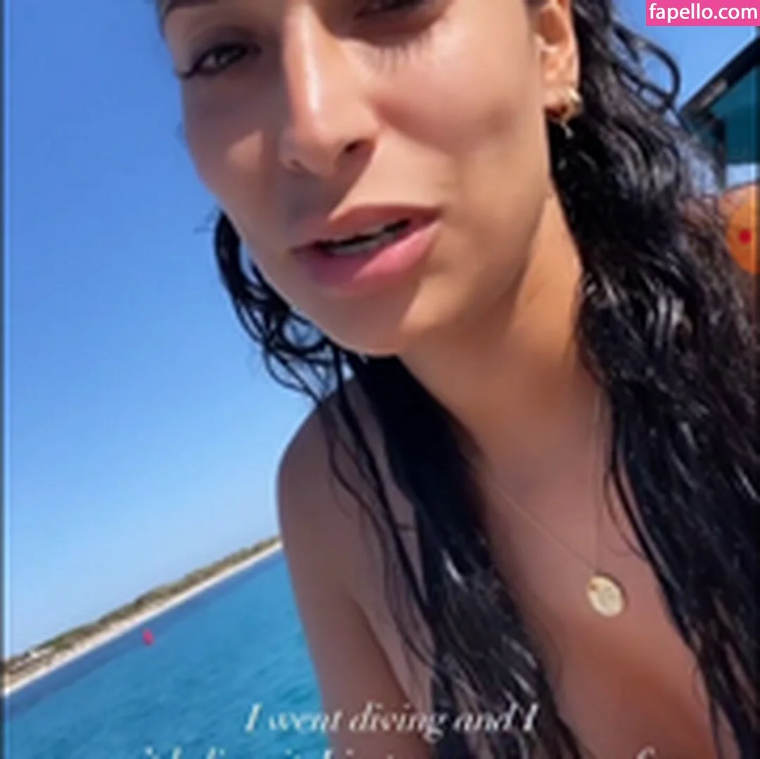 Lamiya Slimani Onlyfans Photo Gallery 