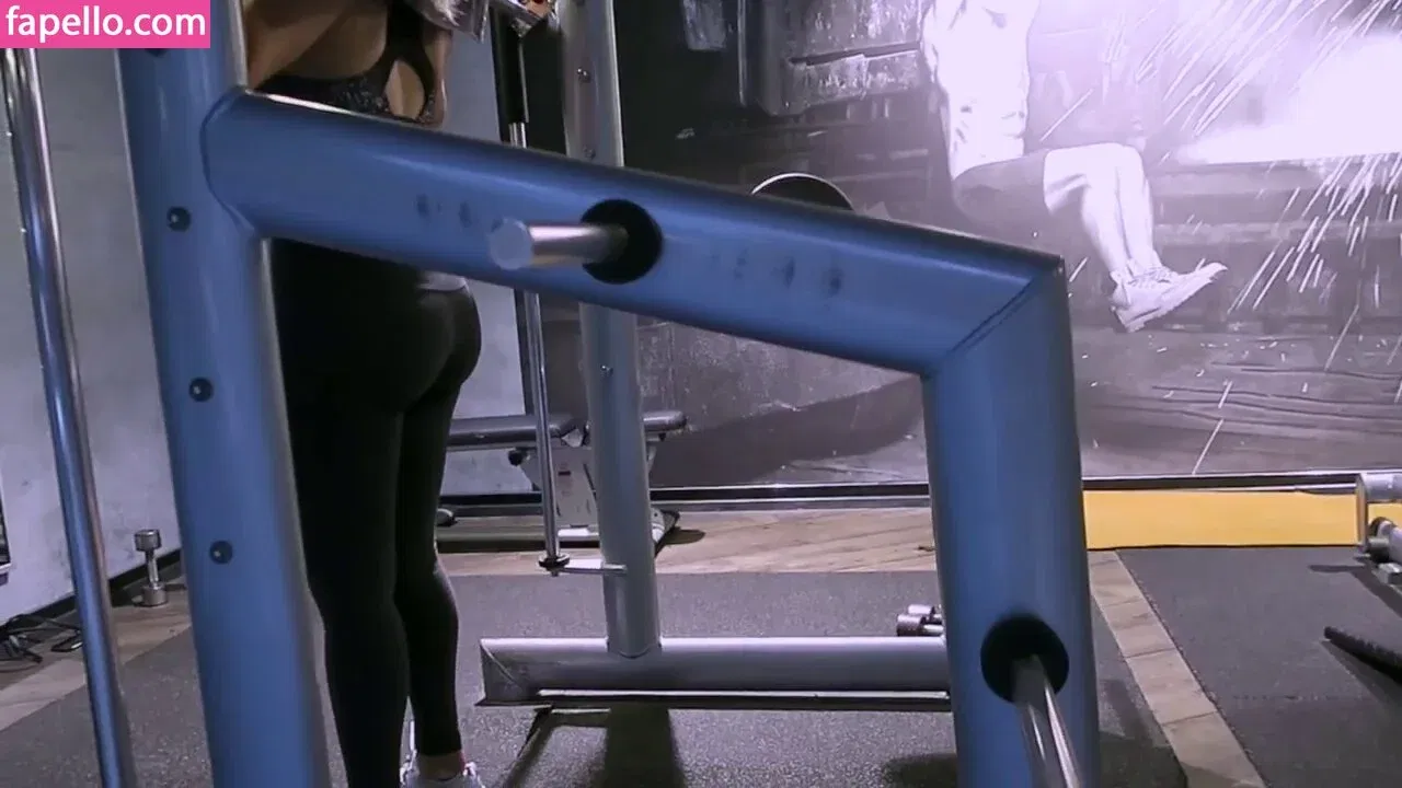 Lamiya Slimani Onlyfans Photo Gallery 