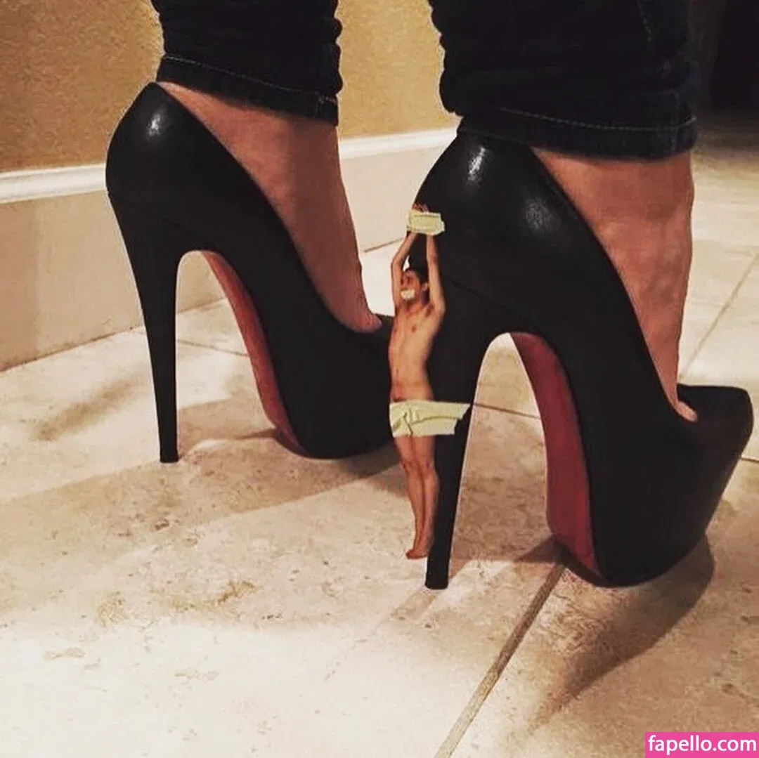 Rebecca Berardi Onlyfans Photo Gallery 