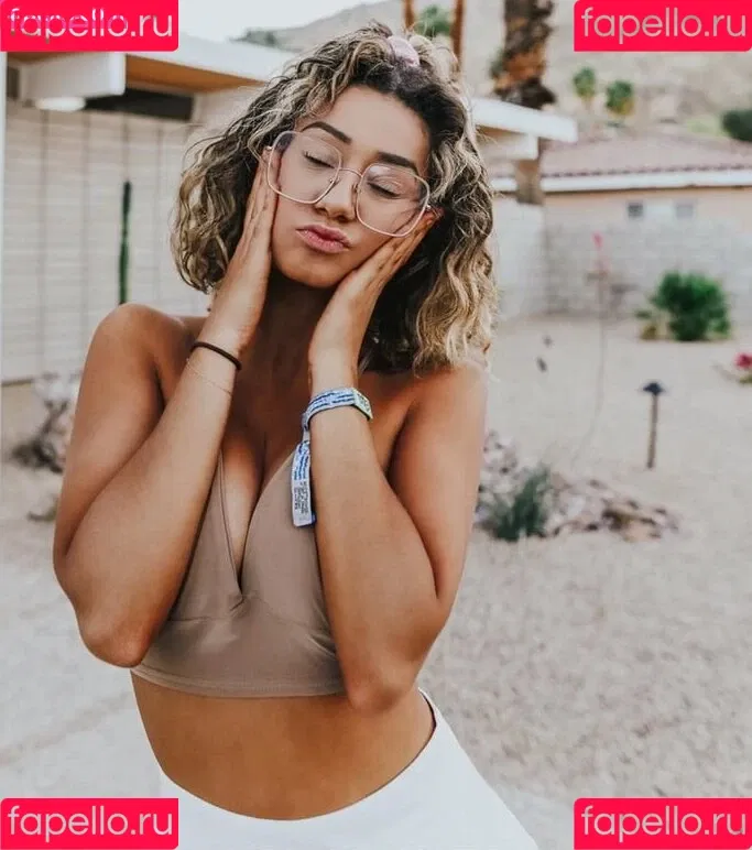 Lena Situations Onlyfans Photo Gallery 